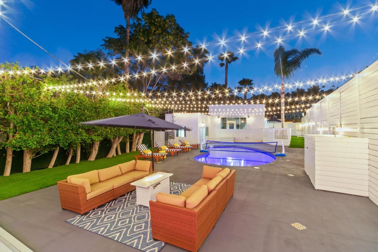 Studio City Contemporary Villa With Pool Sleeps 10 Los Angeles Exterior photo
