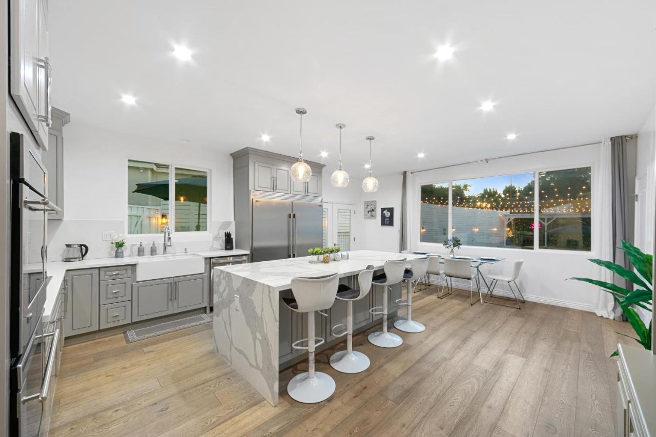 Studio City Contemporary Villa With Pool Sleeps 10 Los Angeles Exterior photo